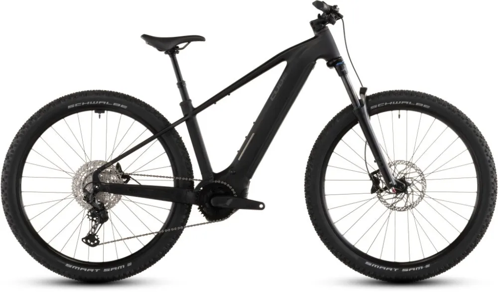 BICICLETA ELECTRICA CUBE REACTION HYBRID PRO 800 BLACKLINE 2026 Ofertă