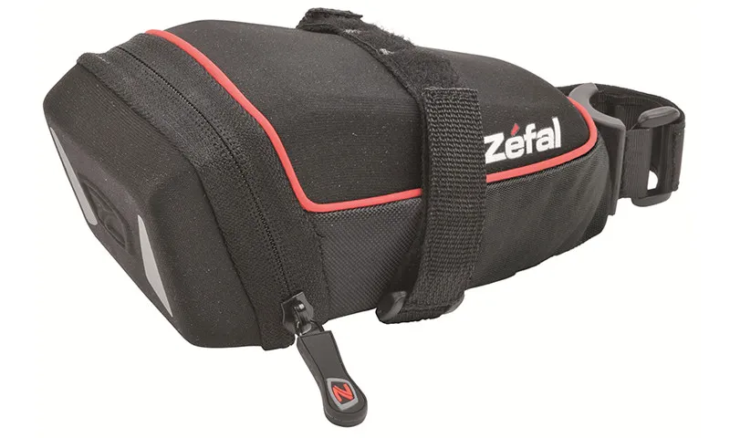Promoție Geanta sa ZEFAL Iron Pack M-DS