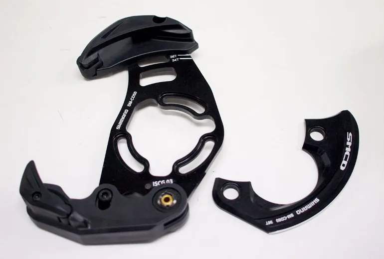 Reducere de preț DISPOZITIV PENTRU GHIDAREA LANTULUI SHIMANO SM-CD50 SAINT APARATOARE PENTRU 34T GHIDAJ(SETARE PENTRU 36T) PENTRU STANDARD ISCG03 AMBALAT IND.