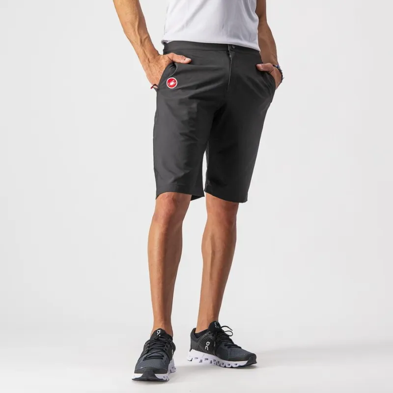Pantaloni scurti casual Castelli Milano, Negru, XL Vezi acum