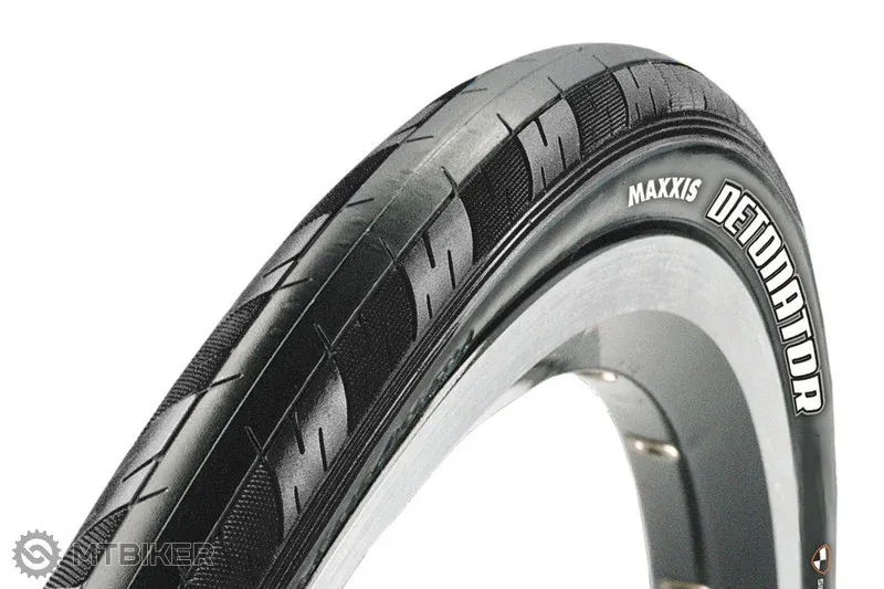 Anvelopă Maxxis Detonator 700x32C, kevlar Ofertă limitată