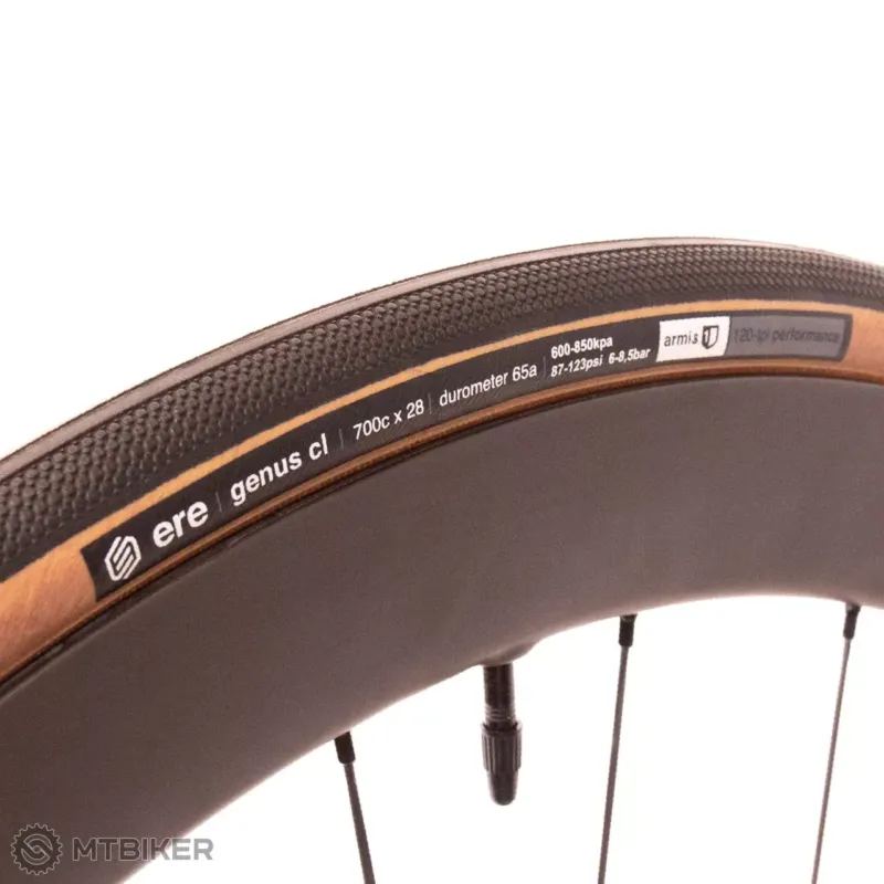 Anvelopă Ere Research GENUS PRO CL 700x26C, kevlar, skinwall Noutate