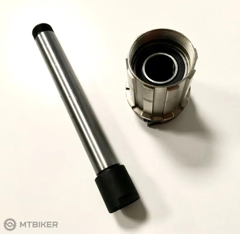 Butuc Kellys KT M5TR cu ax, Shimano HG Livrare expres