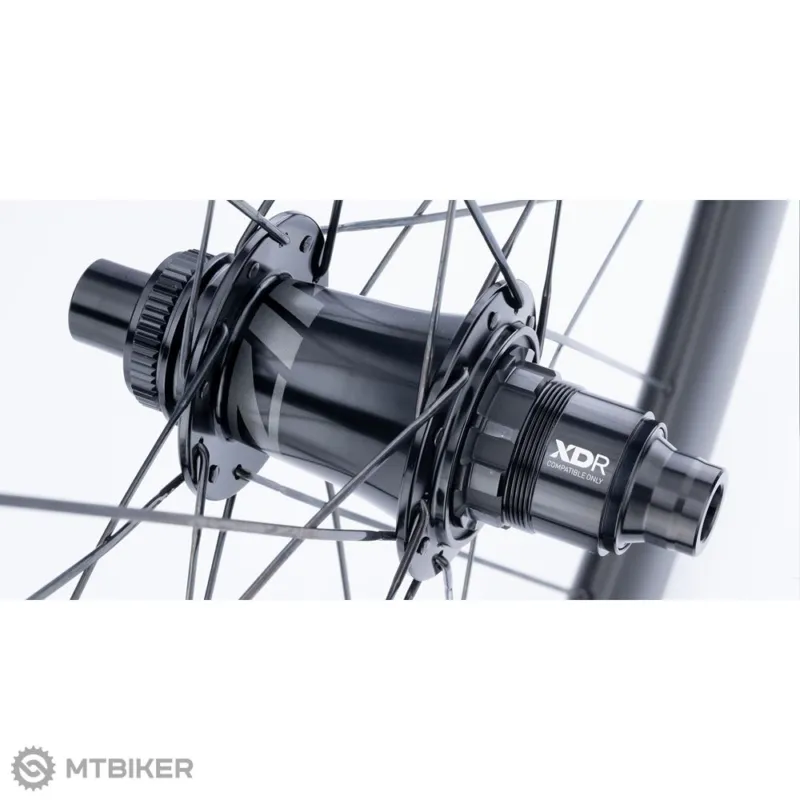 Butuc spate Zipp ZR176, Centerlock, 12x142 mm, 24 găuri, XDR Super ofertă