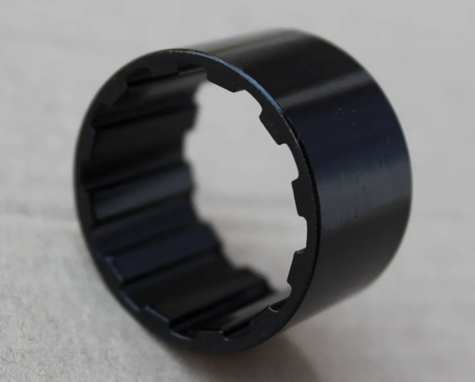 Nu rata Spacer Procraft Ultralight 1.1/8" negru 20mm