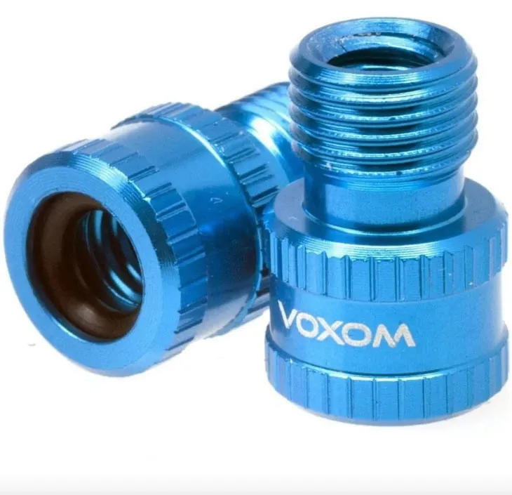 Reducere extra Adaptor valva aluminiu DV-FV la AV - Voxom