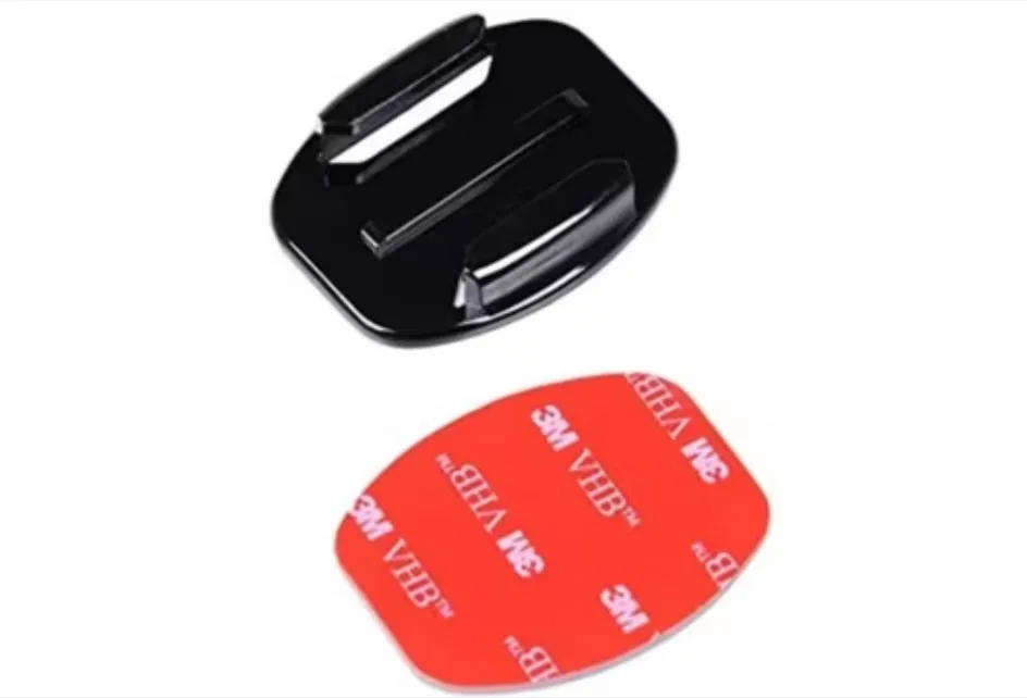 Reducere Adaptor GoPro plat - prindere cu banda adeziva 3M pentru camere sport