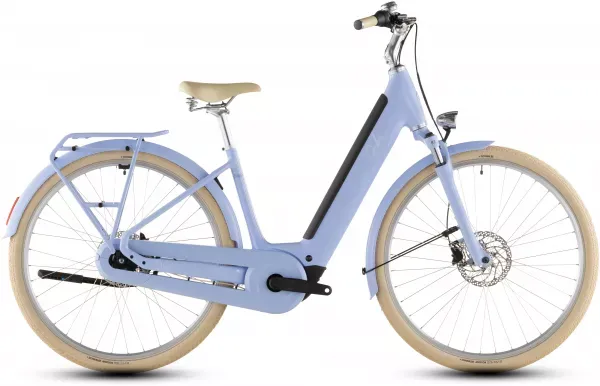 BICICLETA ELECTRICA CUBE ARUBA HYBRID 600 EASY ENTRY BLUEBLOSSOM CREME 2026 58 cm Preferatul clienților