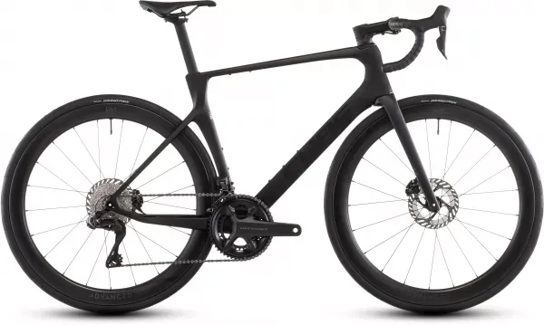 BICICLETA CUBE AGREE C:62 PRO BLACKLINE 2026 62 cm Retur gratuit