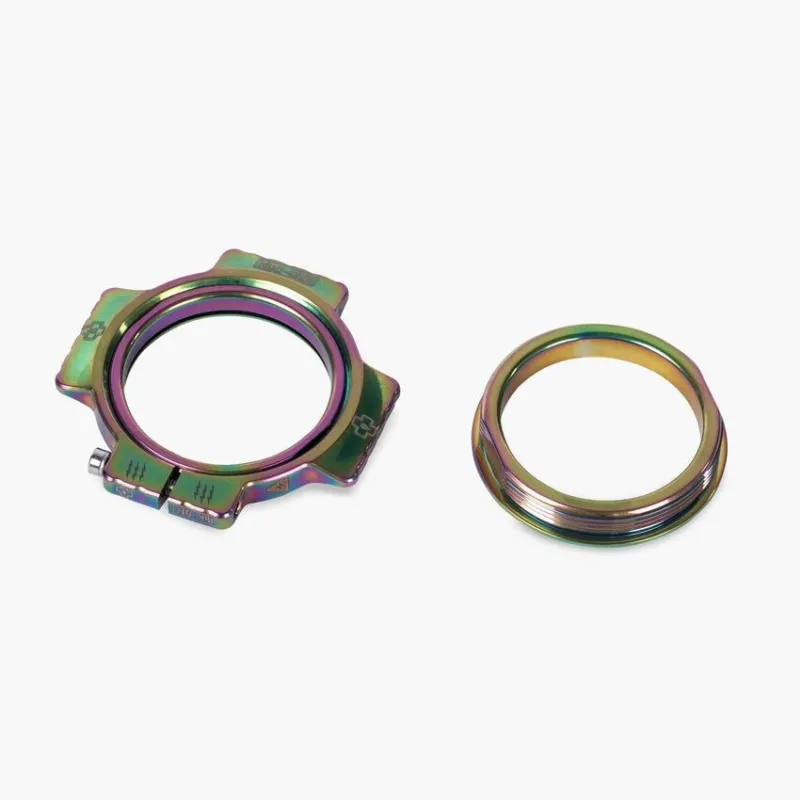 Piulita pretensionare rulmenti pedalier Muc-Off Crank Preload Ring Iridescent Preferatul clienților