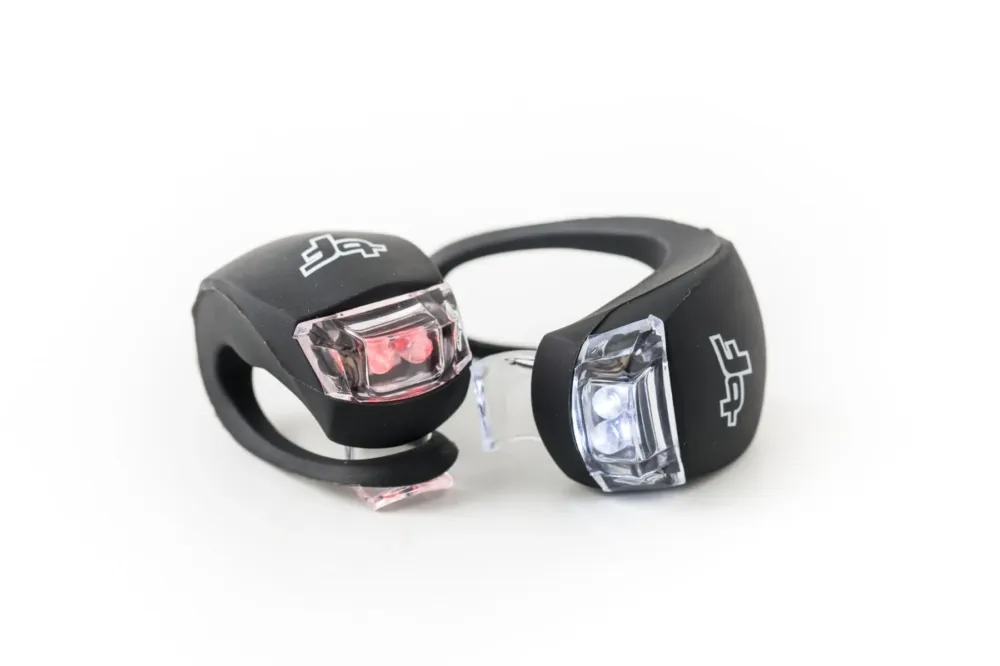 Set semnalizare BikeForce Boomer Twin II (fata si spate) black Ieftin