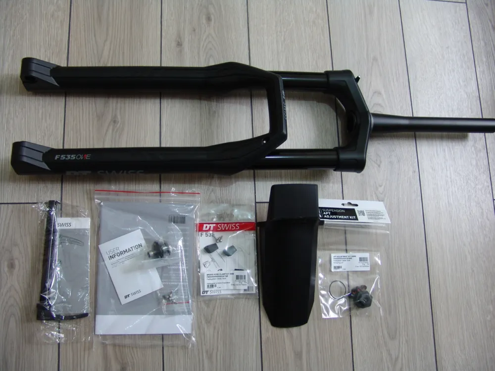Furca 27.5'' DT Swiss F535 ONE 160MM BOOST/Noua Livrare expres
