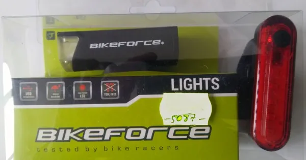 Calitate înaltă Lumini set fata/spate Bikeforce Beamer USB